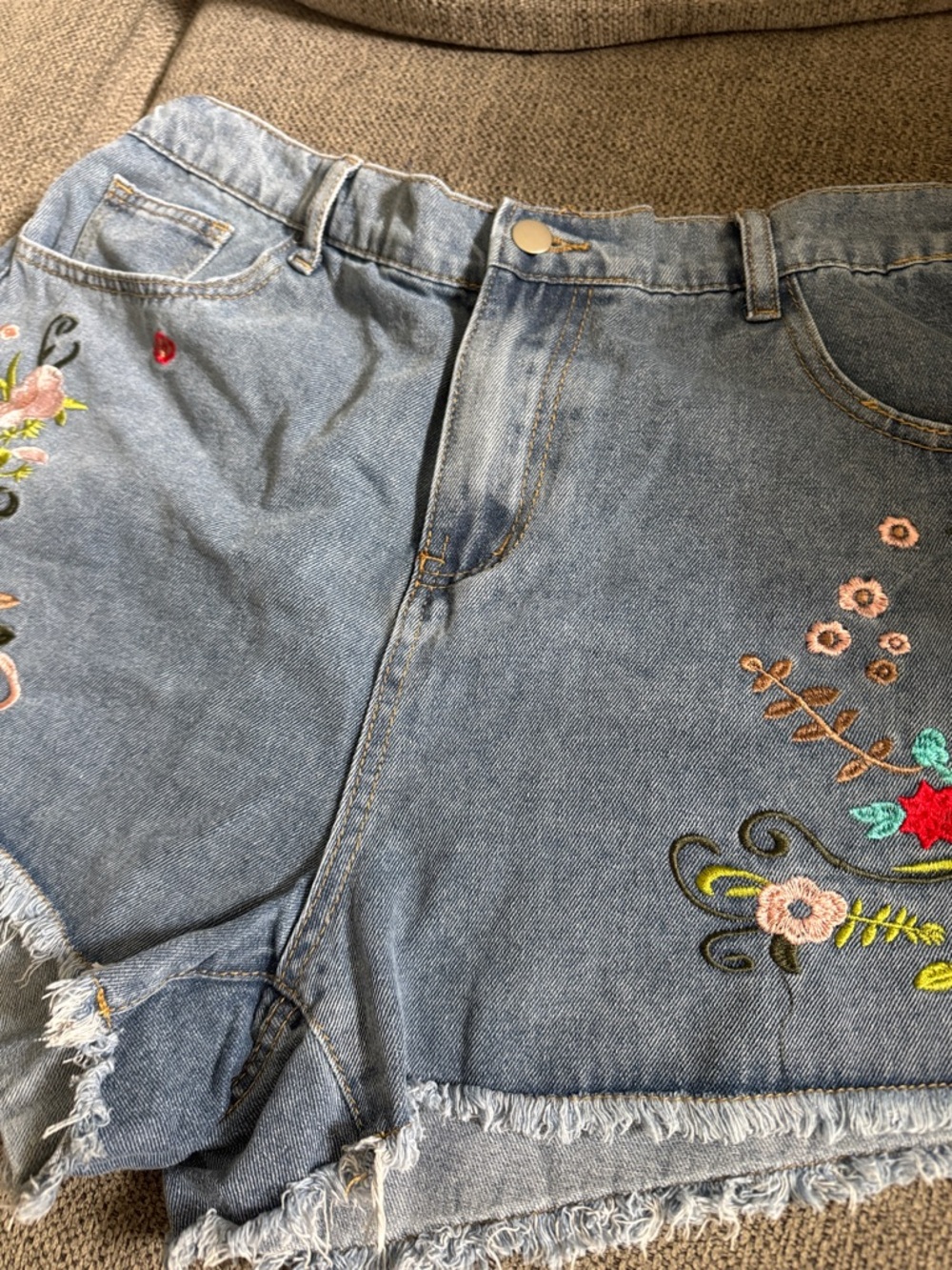 Embroidered Denim Women’s Shorts - Light Blue - Picture 3 of 5